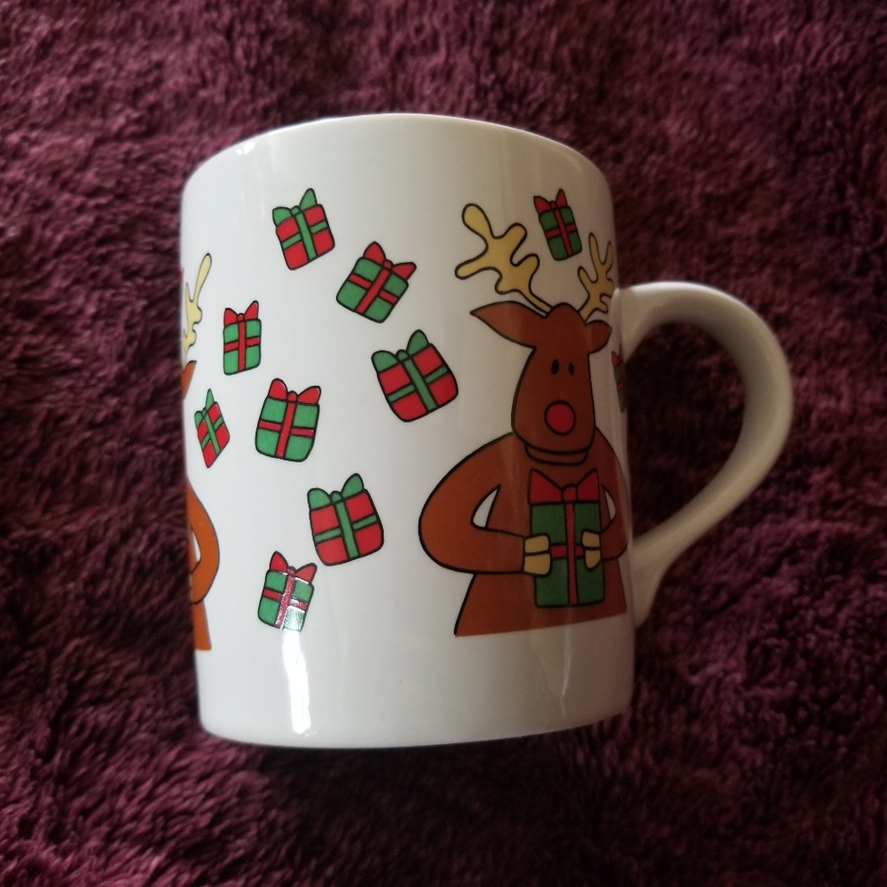 VINTAGE GRANT HOWARD MUSICAL XMAS CUP